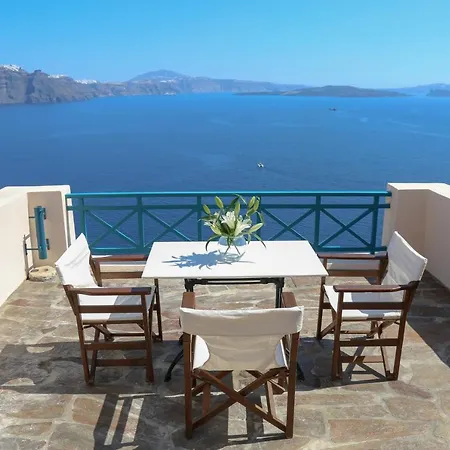 Vineyart Homes * Oia (Santorini)
