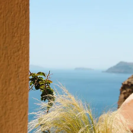 Vineyart Homes * Oia