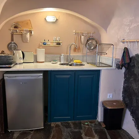 Vineyart Homes * Oia (Santorini)