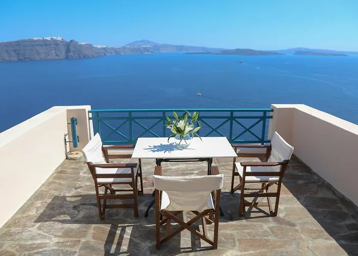 Vineyart Homes * Oia