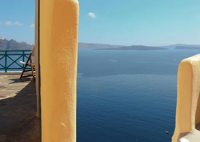 Vineyart Homes * Oia